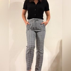 NWT Zara woven gingham pants. Perfect for business casual dress.